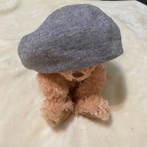 Uniqlo grey beret